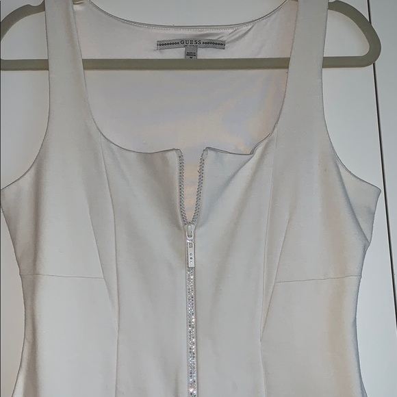 NWOT Guess off white mini dress - rhinestone zipper M - Picture 6 of 13